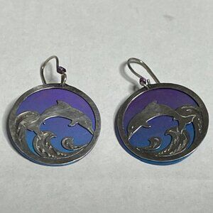 VTG Jumping Dolphin Waves Silver Tone Purple Blue Circular Dangle Earrings 1"